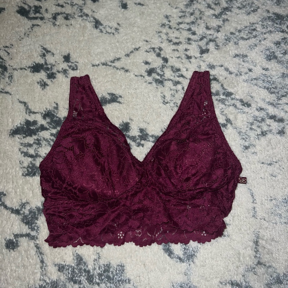 Elegant Lace Bralette - Burgundy
